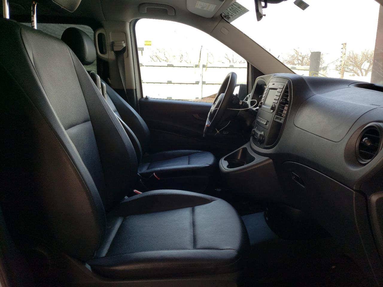 Photo 5 from auction – 2017 MERCEDES-BENZ METRIS with VIN WD4PG2EE5H3248366