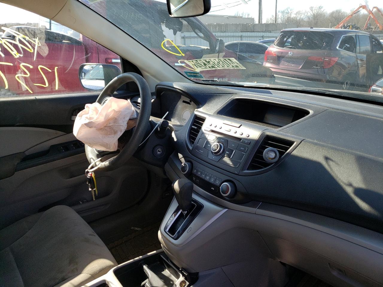 Photo 9 from auction – 2014 HONDA CR-V LX with VIN 2HKRM4H33EH644474