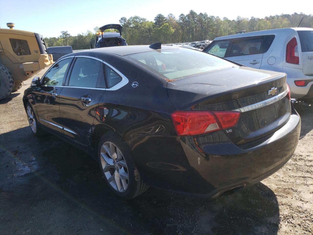 Photo 3 from auction – 2015 CHEVROLET IMPALA LTZ with VIN 2G1165S38F9284329