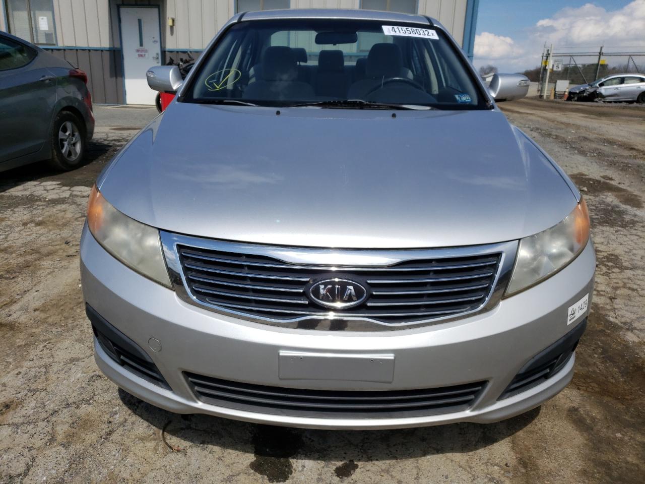 Photo 9 from auction – 2009 KIA OPTIMA with VIN KNAGE228895302003