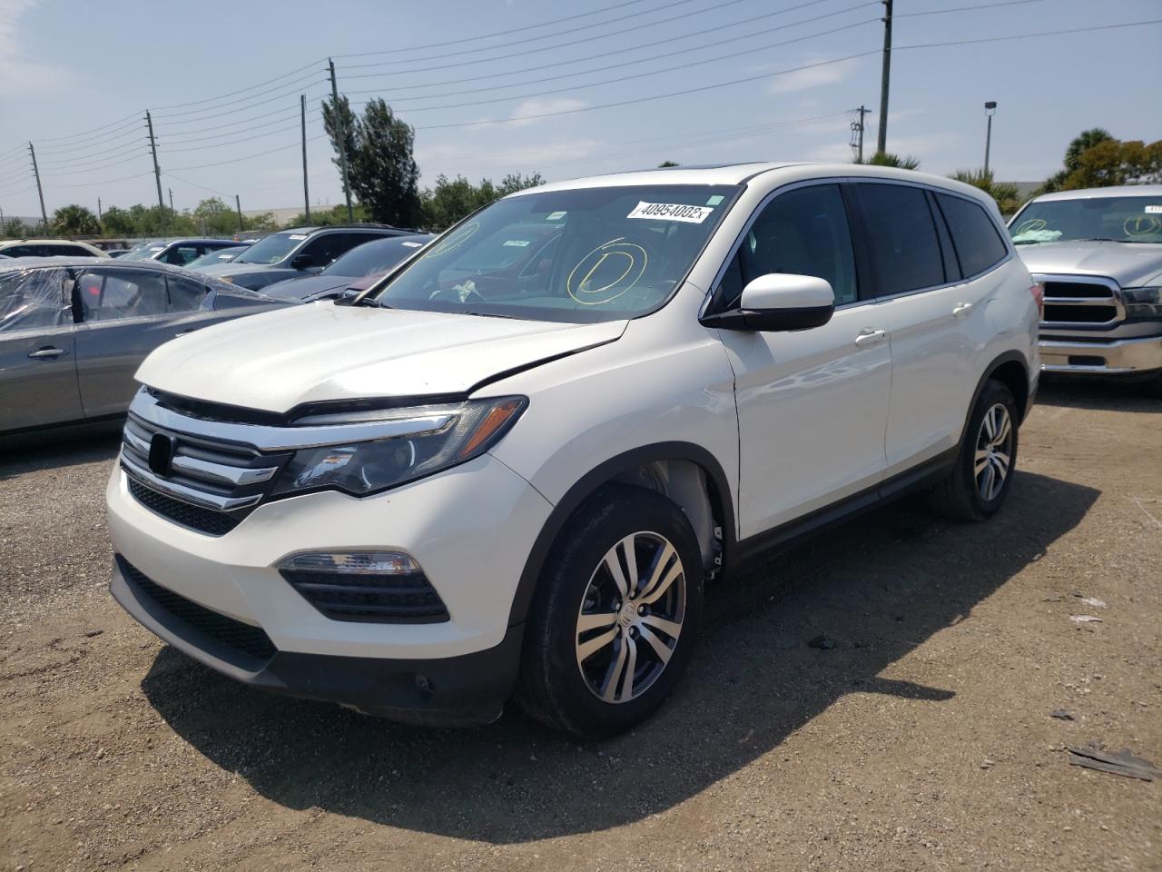Photo 2 from auction – 2018 HONDA PILOT EXL with VIN 5FNYF5H56JB016818