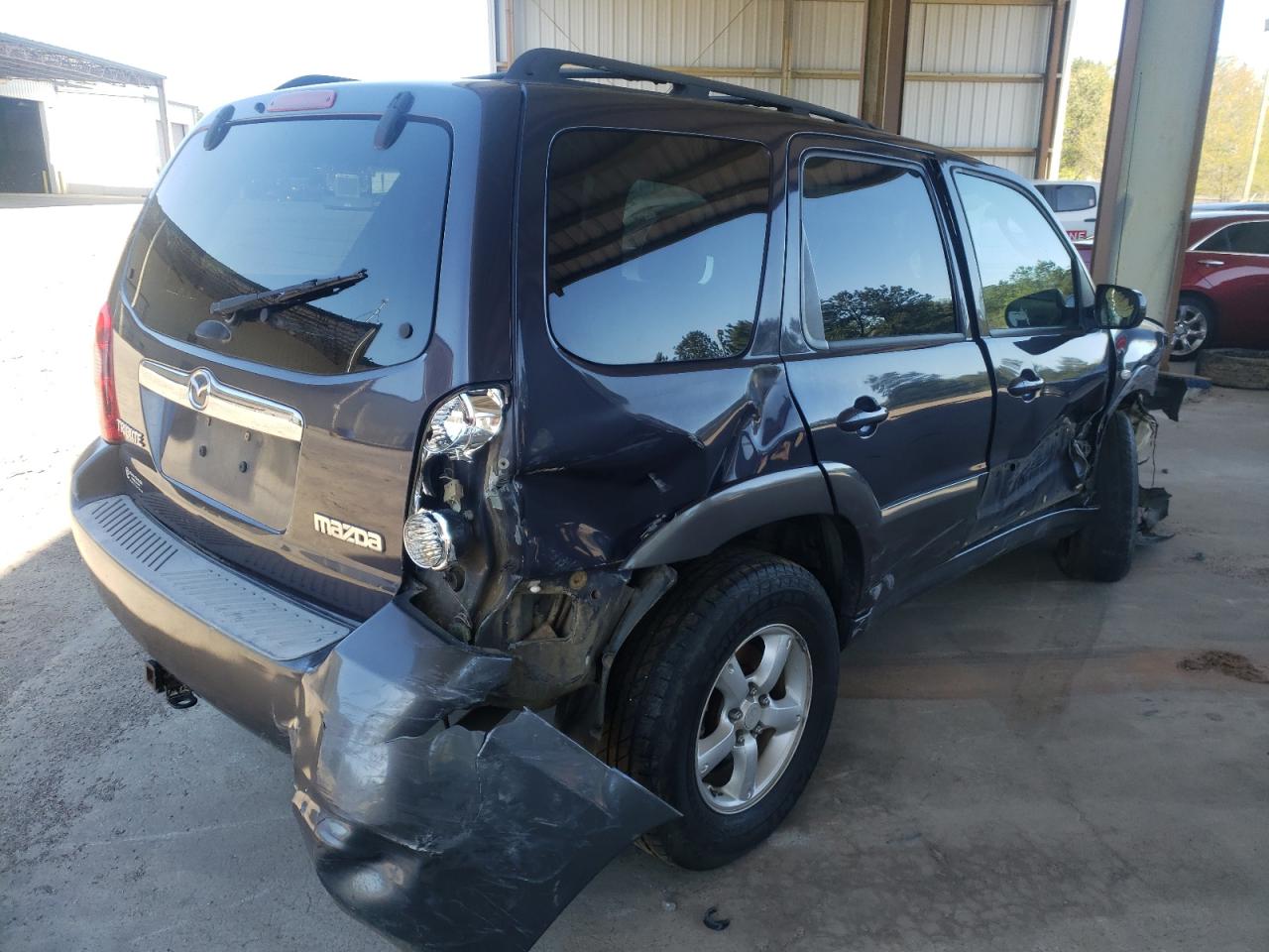 Photo 4 from auction – 2005 MAZDA TRIBUTE S with VIN 4F2CZ06145KM34131