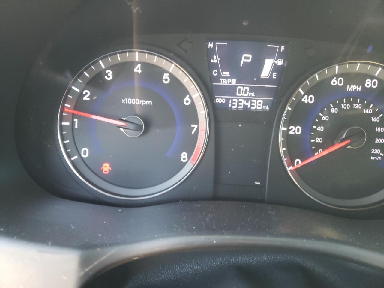 Photo 8 from auction – 2012 HYUNDAI ACCENT GLS with VIN KMHCT4AE2CU039381