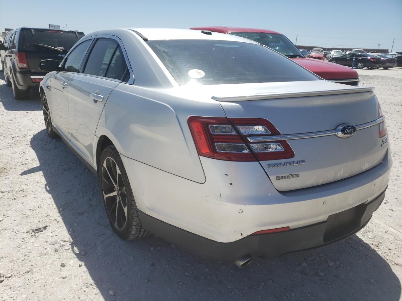 Photo 3 from auction – 2015 FORD TAURUS SEL with VIN 1FAHP2E85FG102215