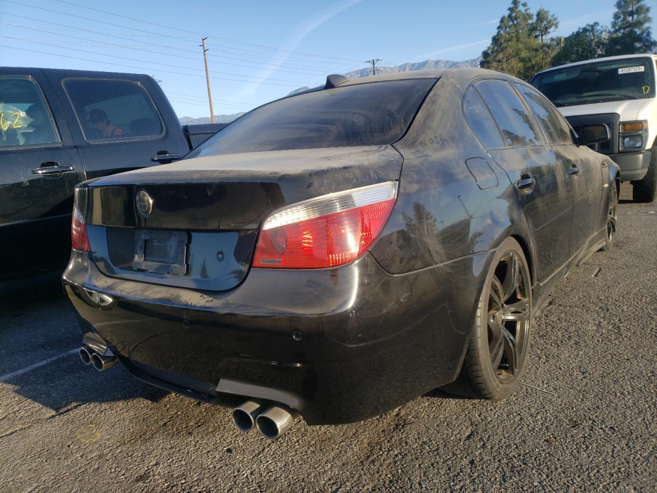 Photo 4 from auction – 2004 BMW 545 I with VIN WBANB33544B113983