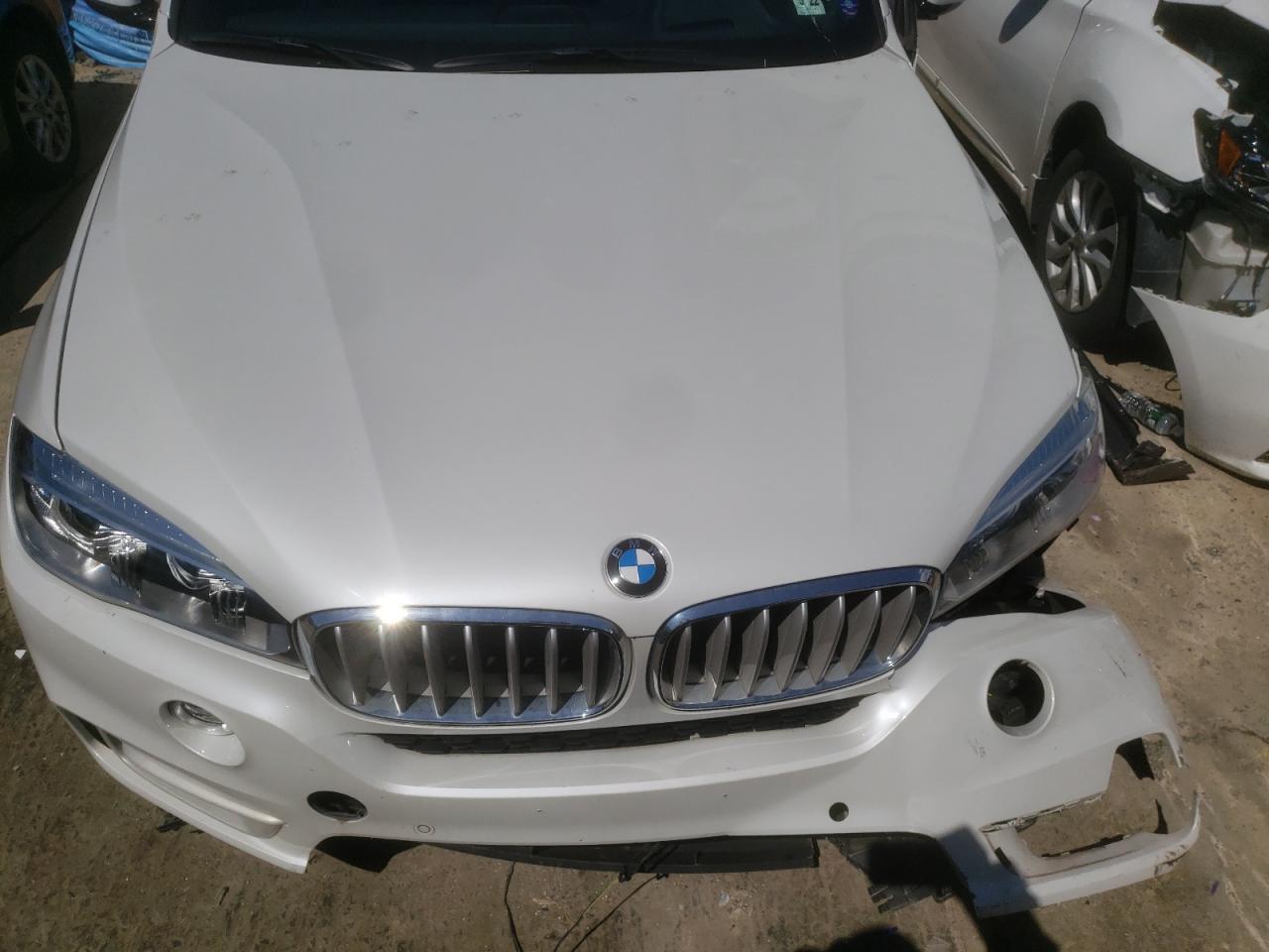 Photo 7 from auction – 2017 BMW X5 XDRIVE3 with VIN 5UXKR0C34H0V83395
