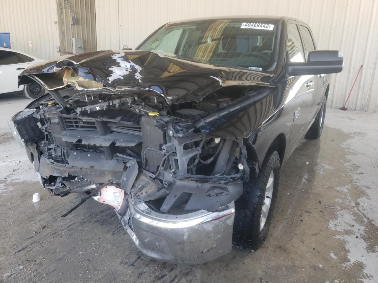 Photo 2 from auction – 2013 RAM 1500 SLT with VIN 1C6RR6LG6DS523467