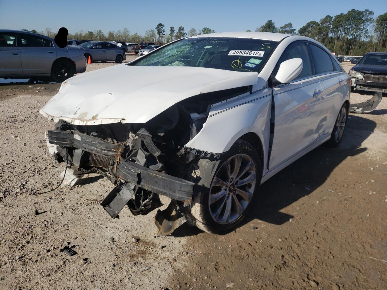 Photo 2 from auction – 2011 HYUNDAI SONATA SE with VIN 5NPEC4AC2BH301761