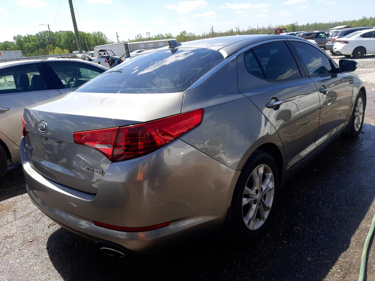 Foto 4 de la subasta – 2012 KIA OPTIMA EX con VIN 5XXGN4A78CG055768