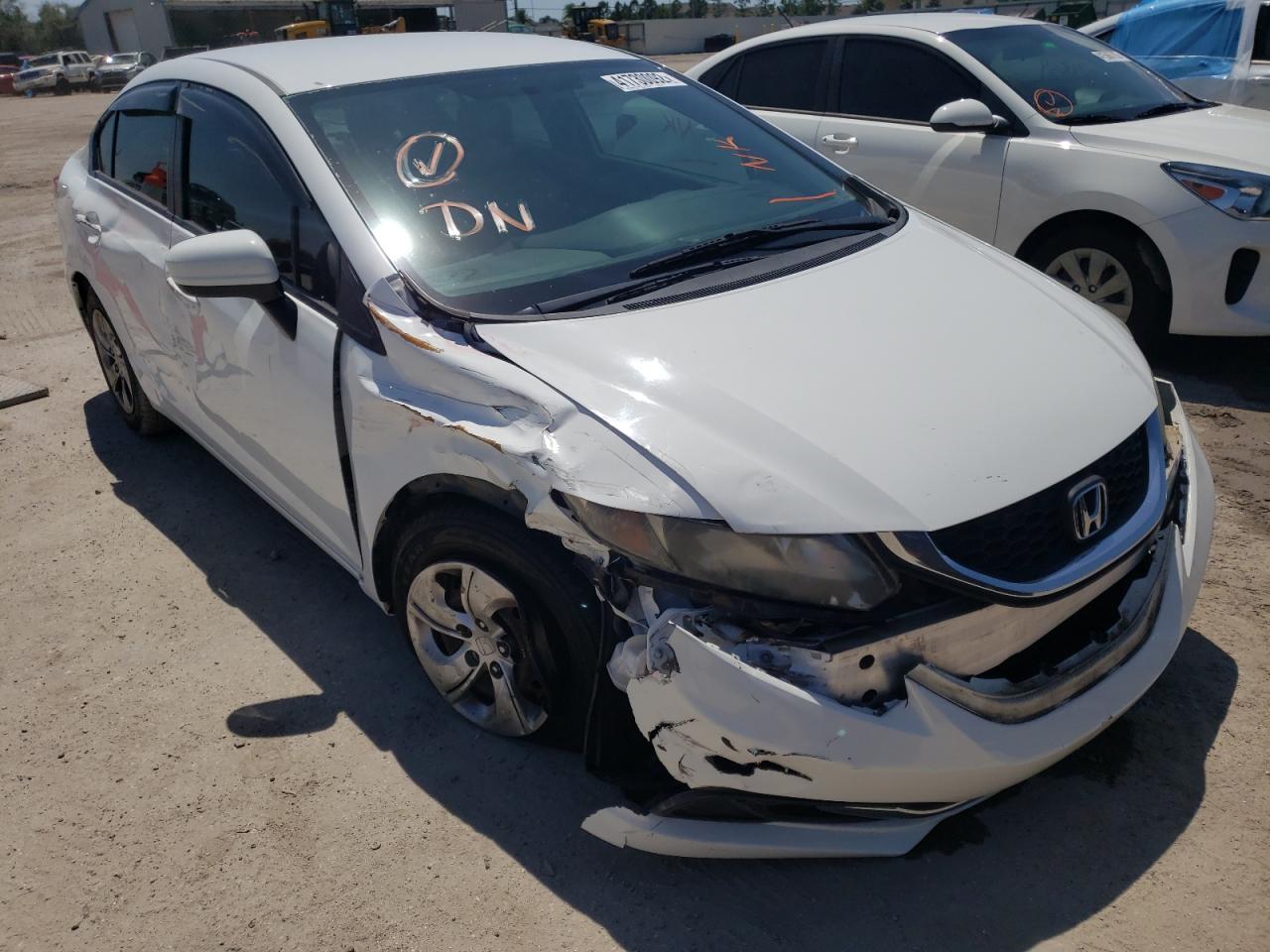 Photo 1 from auction – 2014 HONDA CIVIC LX with VIN 19XFB2F50EE033856