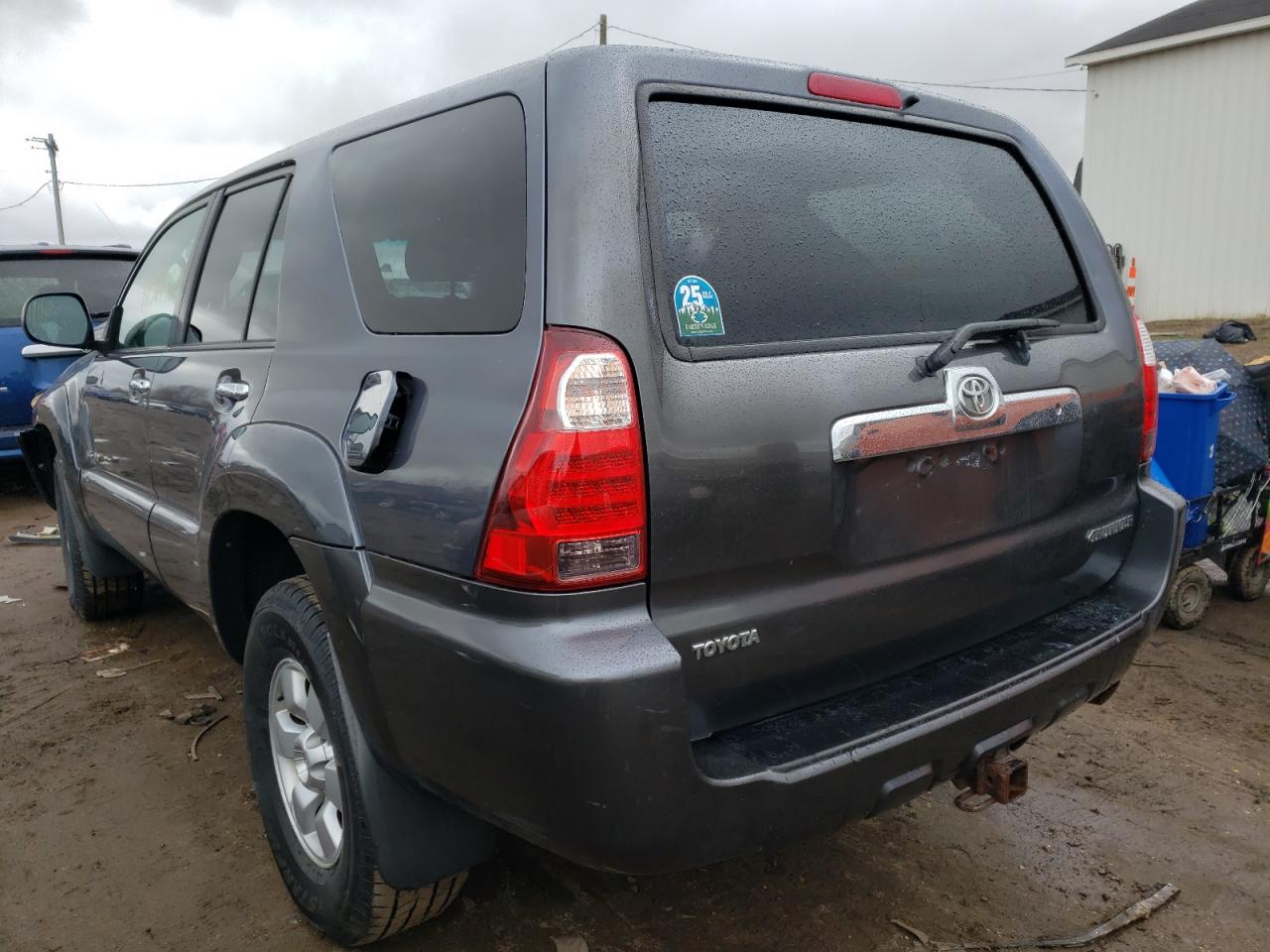 Photo 3 from auction – 2008 TOYOTA 4RUNNER SR with VIN JTEBU14R28K029670