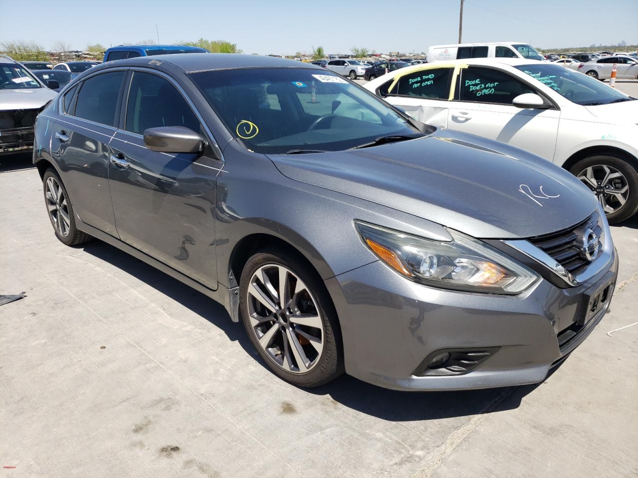 NISSAN ALTIMA 2.5 2016 with VIN 1N4AL3APXGN323466 - Photo from auction