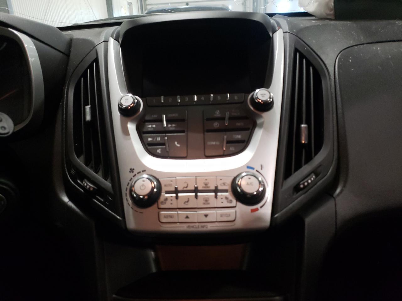 Photo 9 from auction – 2016 CHEVROLET EQUINOX LT with VIN 2GNFLFEK1G6313694