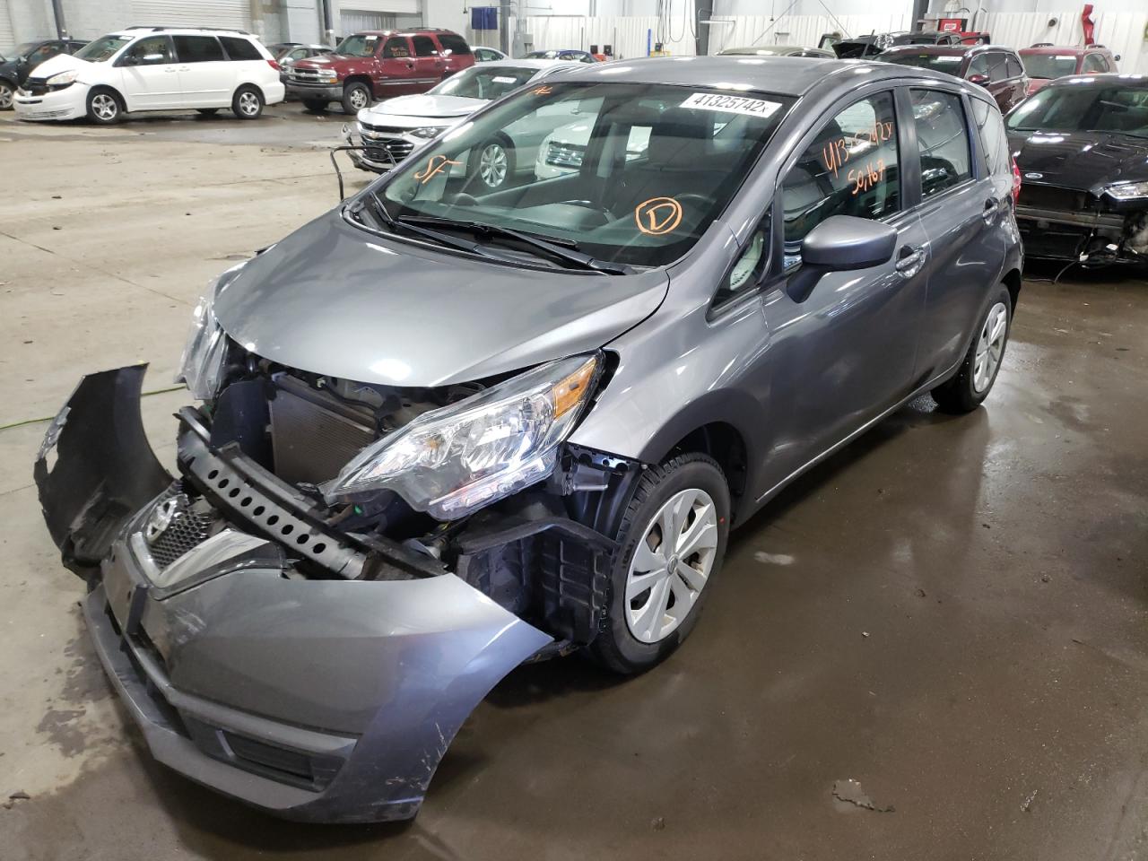 Photo 2 from auction – 2017 NISSAN VERSA NOTE with VIN 3N1CE2CP3HL374722