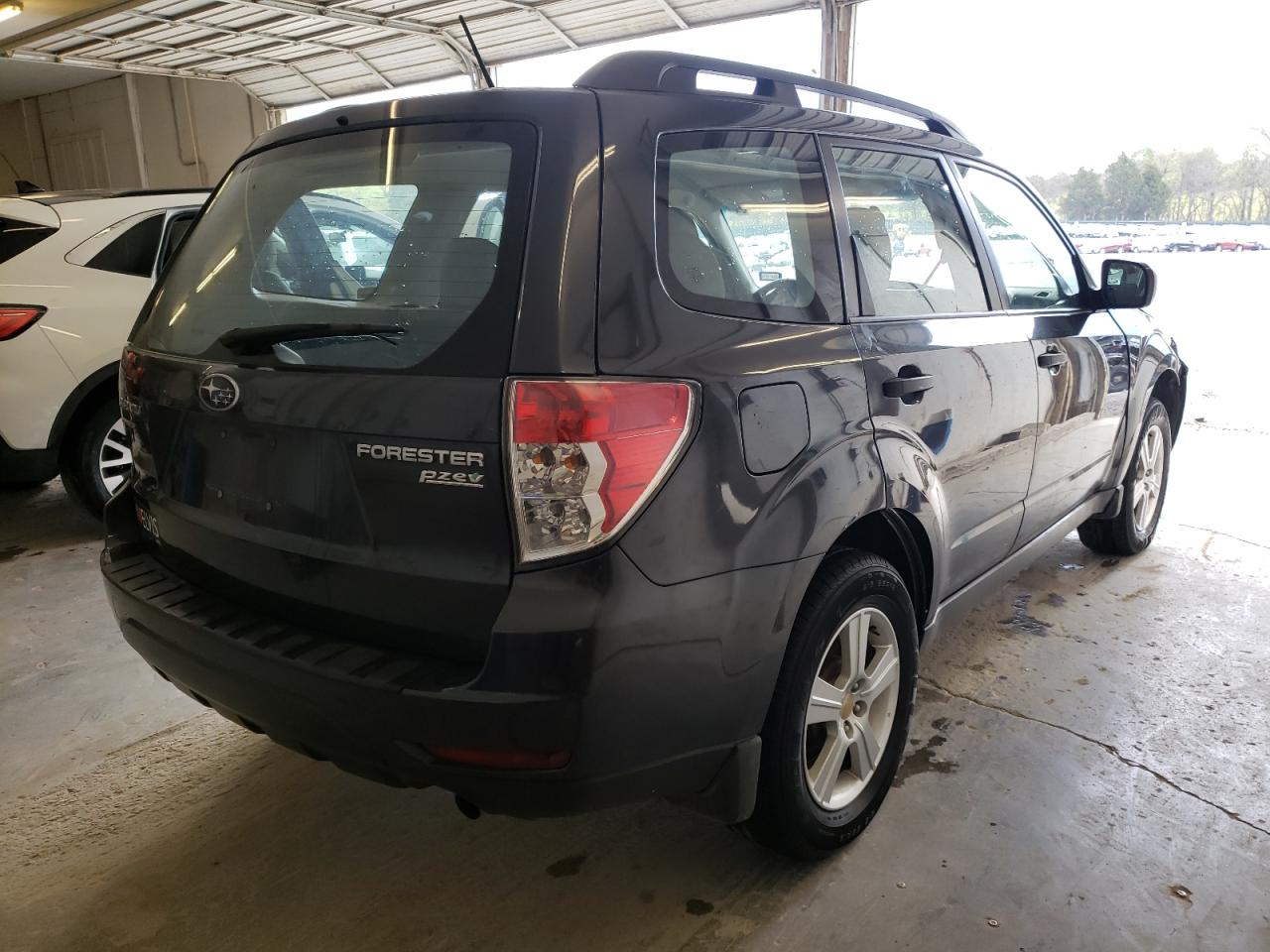 Photo 4 from auction – 2011 SUBARU FORESTER 2 with VIN JF2SHABC4BG766789