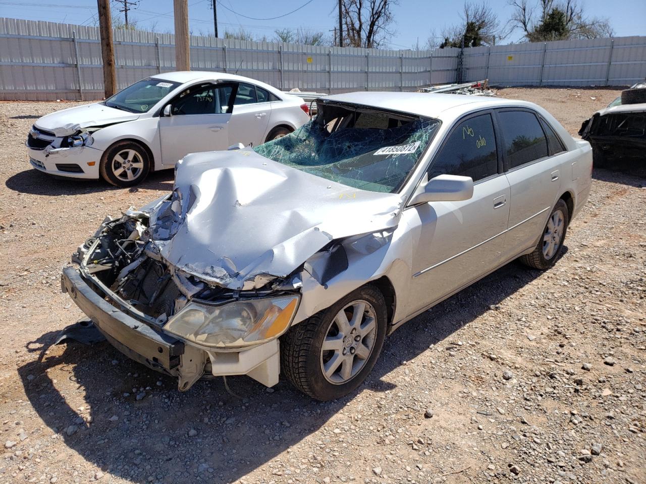 Photo 2 from auction – 2000 TOYOTA AVALON XL with VIN 4T1BF28B3YU011650