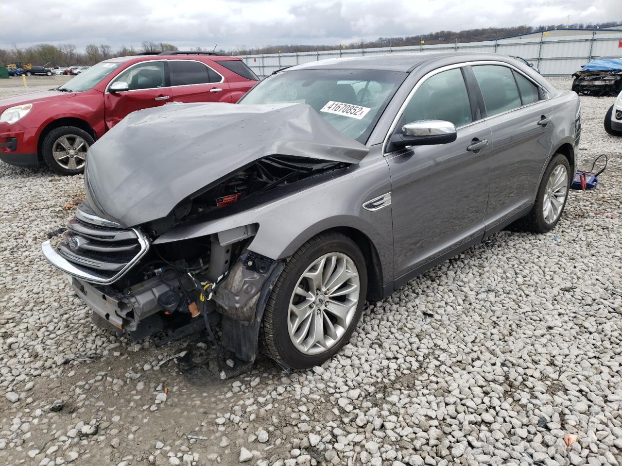 Photo 2 from auction – 2014 FORD TAURUS LIM with VIN 1FAHP2F88EG115344