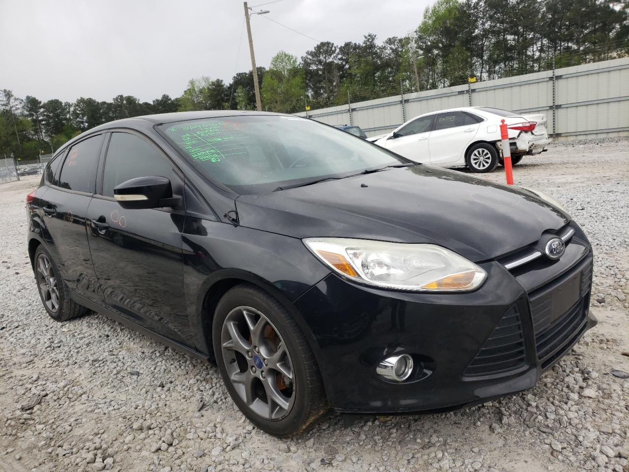 FORD FOCUS SE 2013 con VIN 1FADP3K2XDL227638 - Foto de la subasta