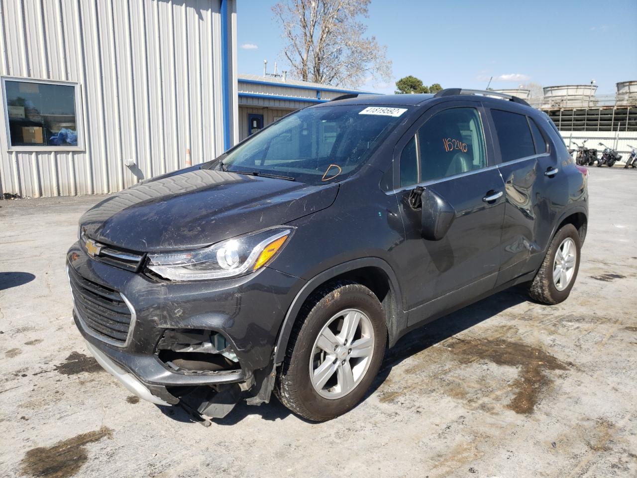 Photo 2 from auction – 2017 CHEVROLET TRAX 1LT with VIN KL7CJLSB6HB238541