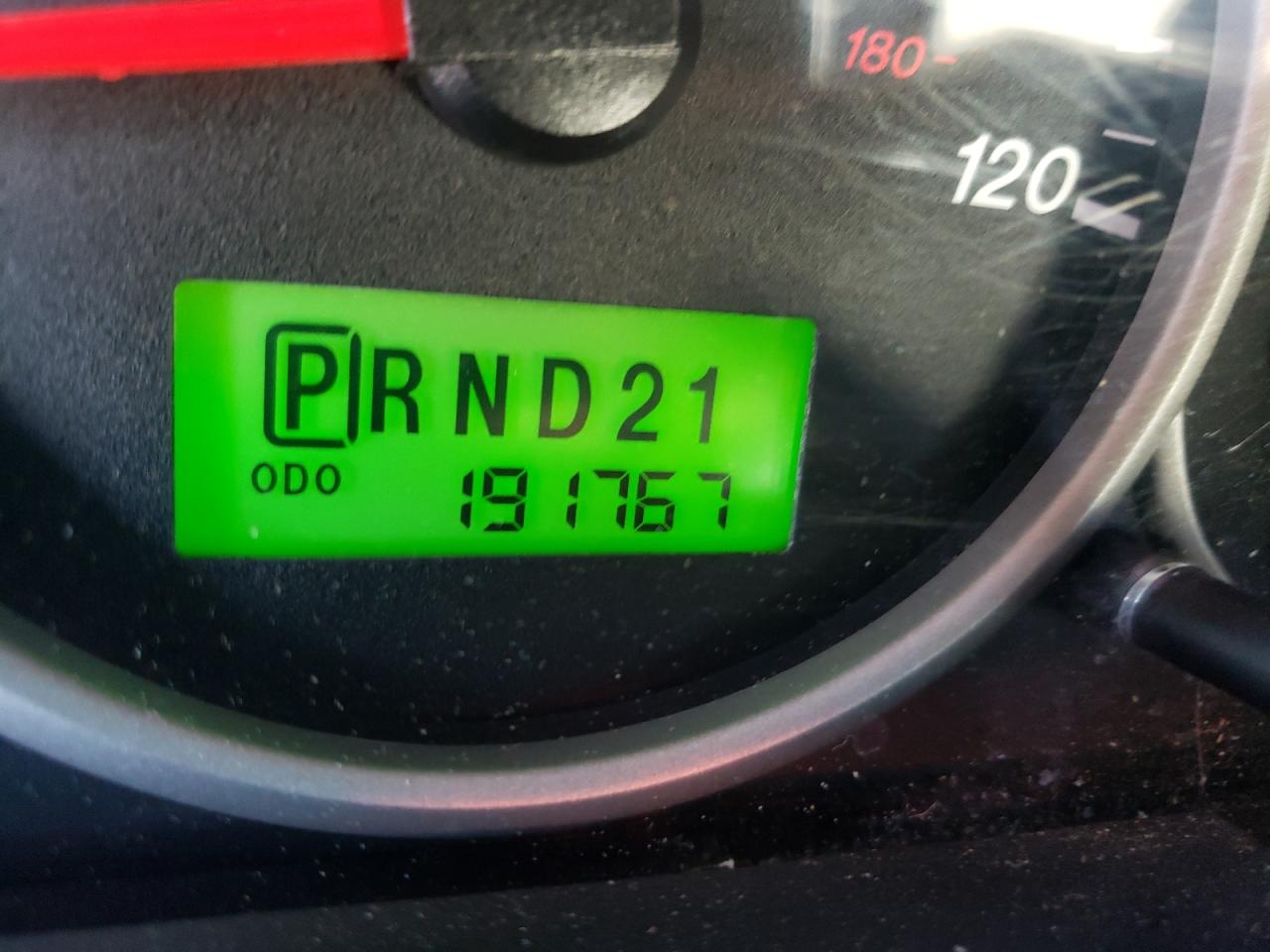 Photo 8 from auction – 2005 MAZDA TRIBUTE S with VIN 4F2CZ06105KM00235