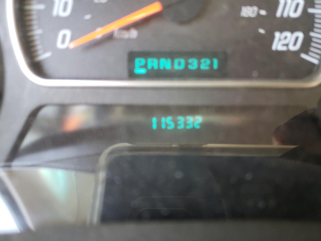 Photo 8 from auction – 2004 GMC ENVOY XL with VIN 1GKET16P946188399