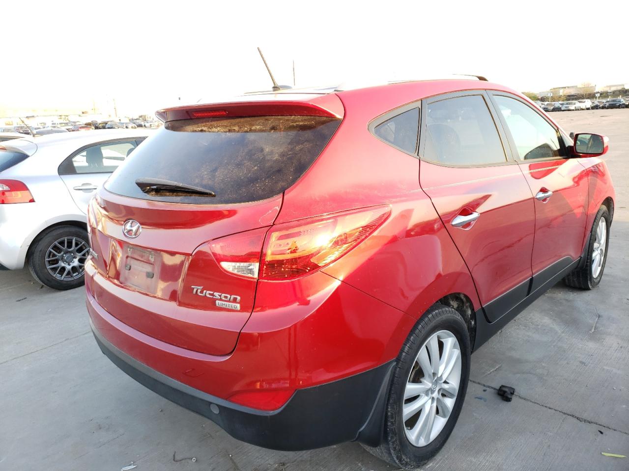 Photo 4 from auction – 2013 HYUNDAI TUCSON GLS with VIN KM8JU3AC2DU557201