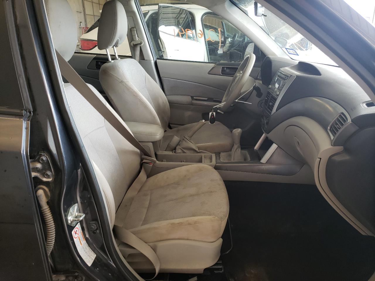 Photo 5 from auction – 2011 SUBARU FORESTER 2 with VIN JF2SHABC4BG766789