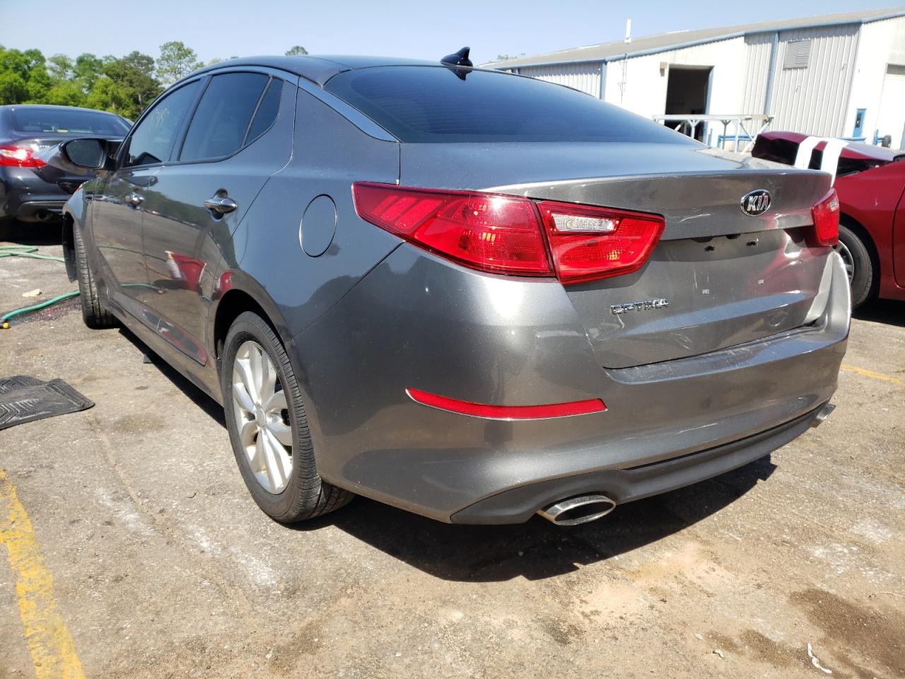 Photo 3 from auction – 2015 KIA OPTIMA EX with VIN 5XXGN4A75FG460460