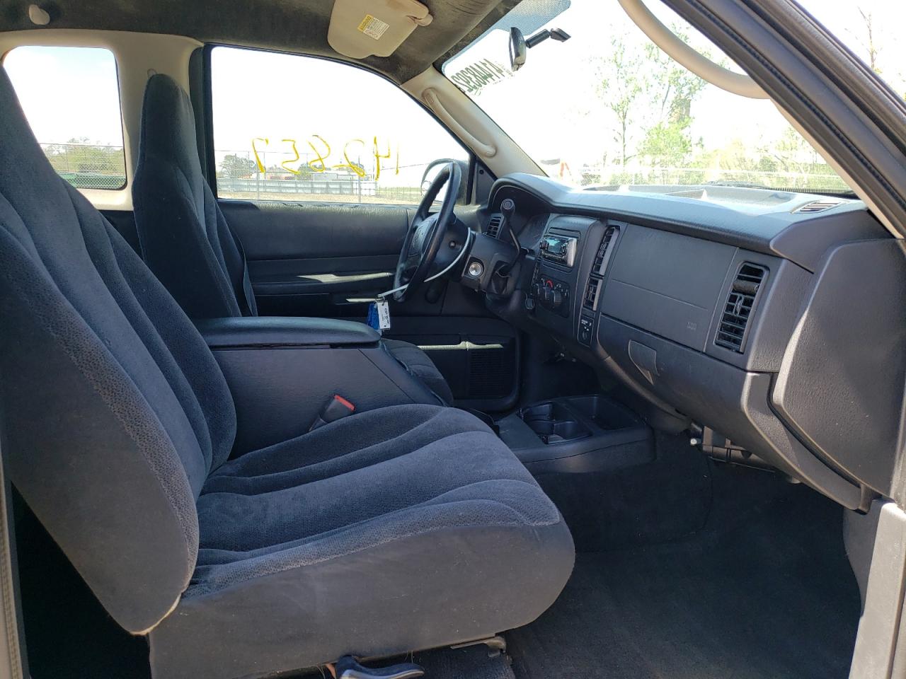 Photo 5 from auction – 2002 DODGE DAKOTA BAS with VIN 1B7GG12X42S626278
