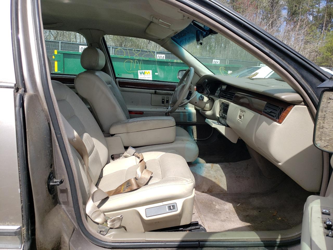 Photo 5 from auction – 1996 CADILLAC DEVILLE with VIN 1G6KD52Y6TU294467