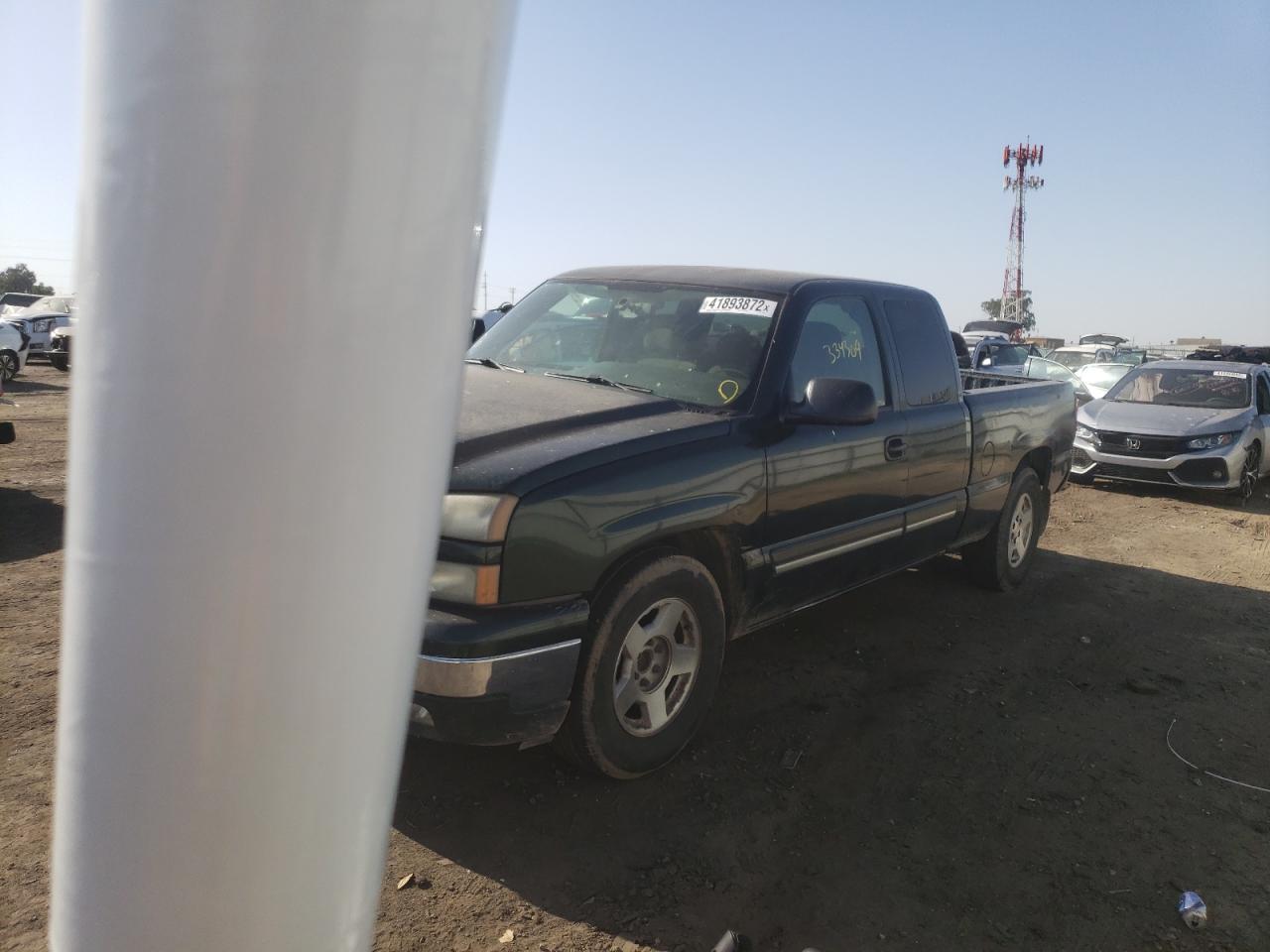 Photo 2 from auction – 2006 CHEVROLET SILVERADO with VIN 1GCEC19V96Z122667