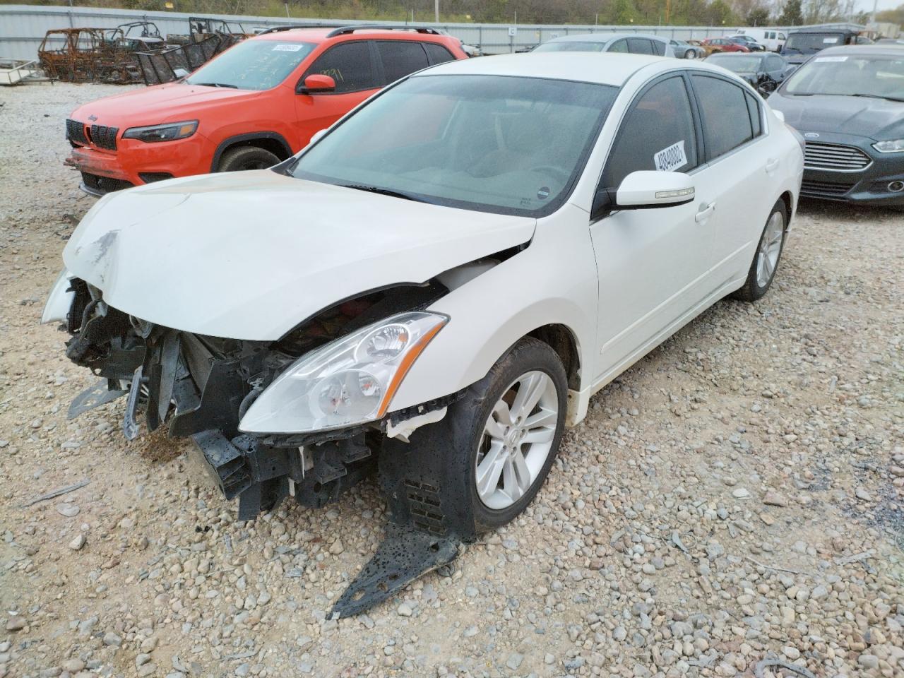 Photo 2 from auction – 2011 NISSAN ALTIMA SR with VIN 1N4BL2AP2BN463731