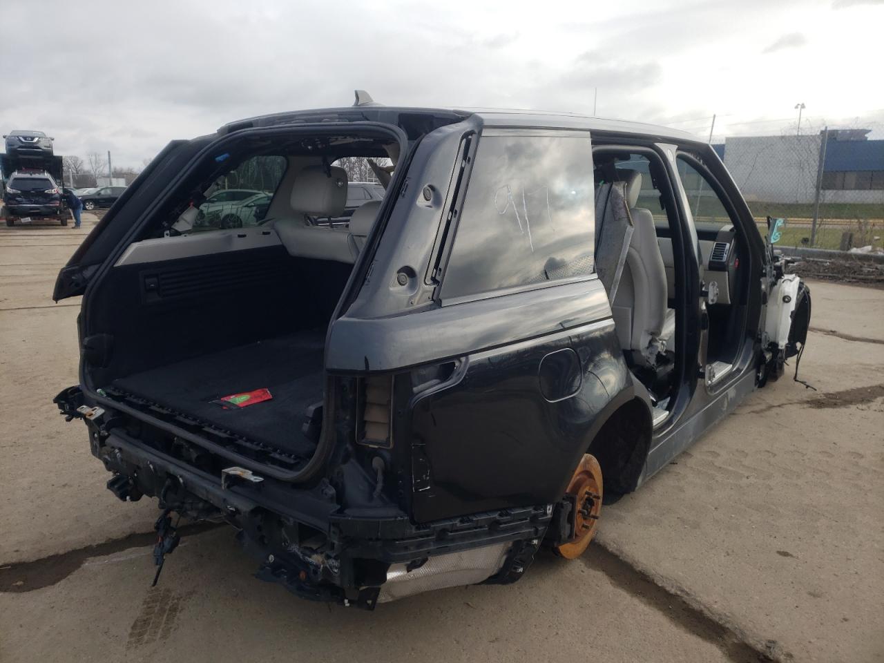 Photo 4 from auction – 2015 LAND ROVER RANGE ROVE with VIN SALGS2TF4FA216613