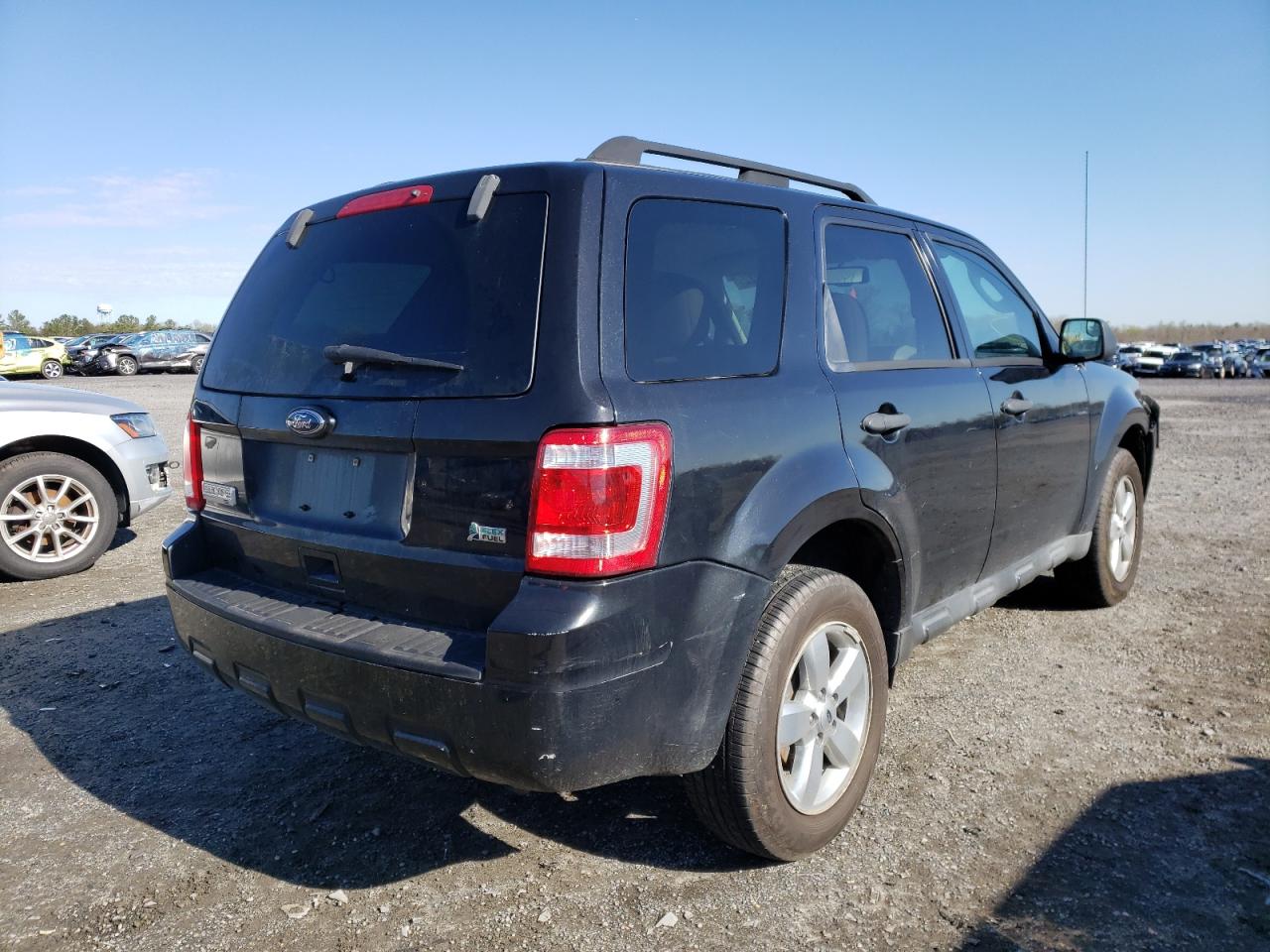 Photo 4 from auction – 2011 FORD ESCAPE XLT with VIN 1FMCU9DG8BKA54632