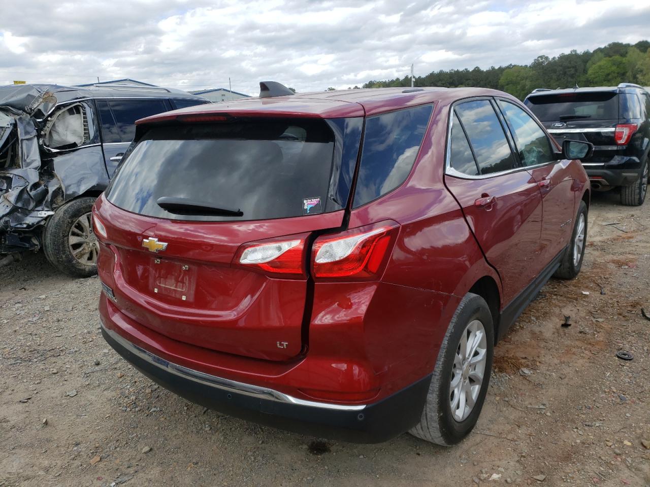 Photo 4 from auction – 2018 CHEVROLET EQUINOX LT with VIN 3GNAXJEV7JS627807