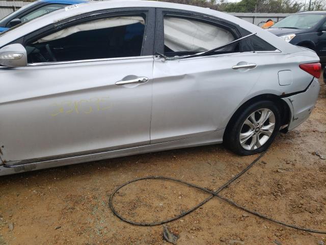 Photo 9 from auction – 2013 HYUNDAI SONATA SE with VIN 5NPEC4AC8DH776589