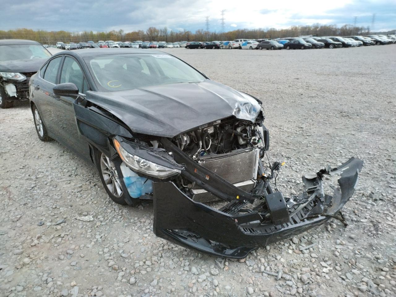 Photo 1 from auction – 2017 FORD FUSION SE with VIN 3FA6P0HD1HR398902