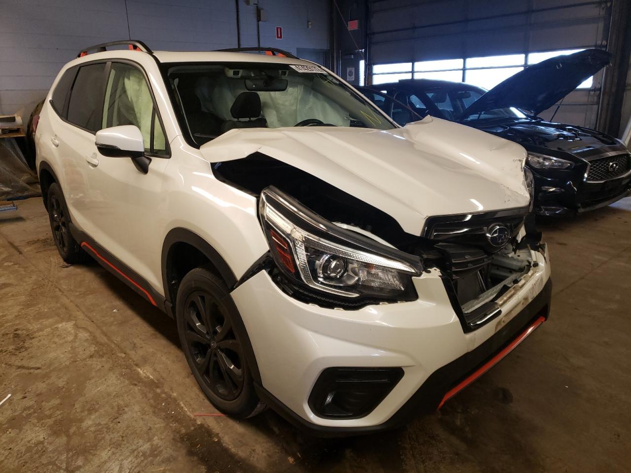 Фото 1 с аукциона – 2019 SUBARU FORESTER S с VIN JF2SKAKC2KH564402