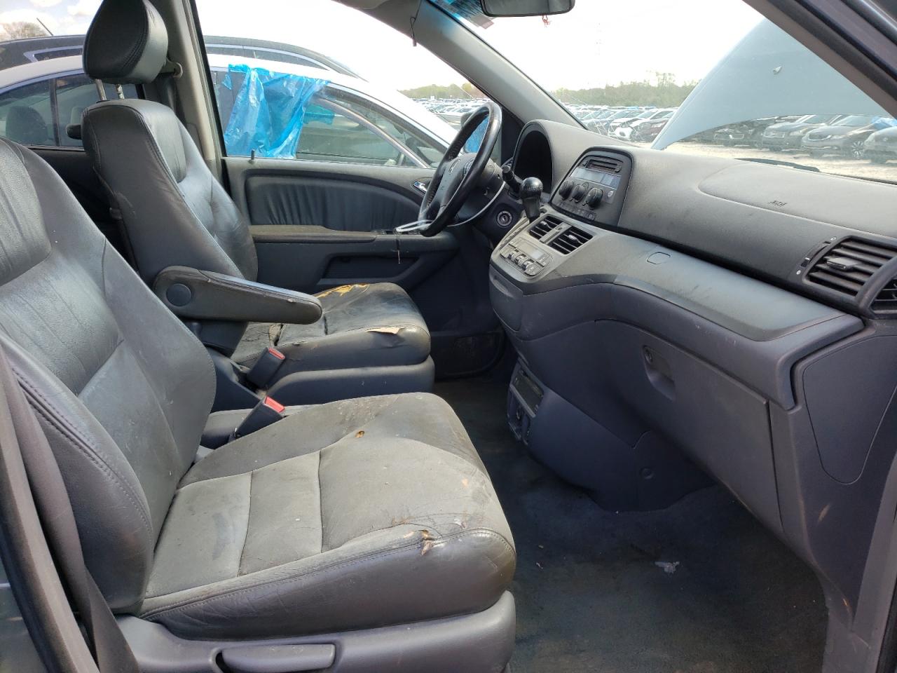 Photo 5 from auction – 2006 HONDA ODYSSEY EX with VIN 5FNRL38756B007053