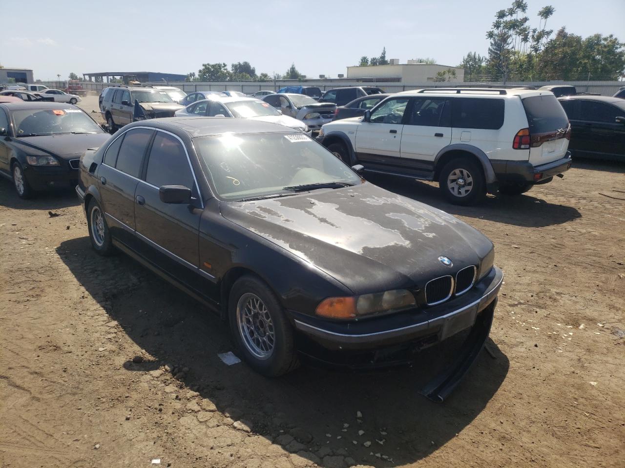 BMW 528 I AUTO 1998 with VIN WBADD6320WBW33646 - Photo from auction