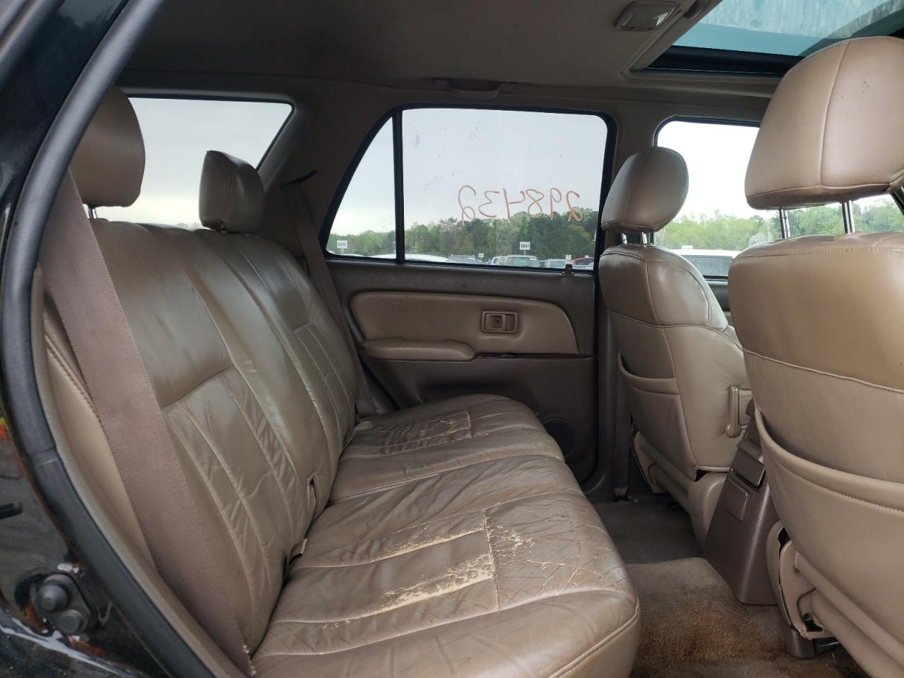 Photo 6 from auction – 2000 TOYOTA 4RUNNER SR with VIN JT3GN86R0Y0174395