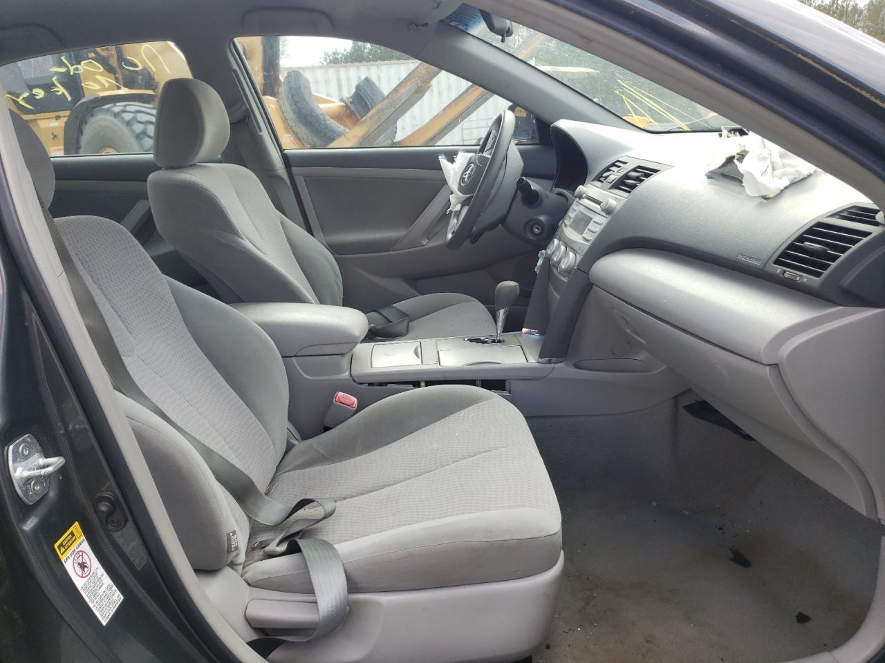 Photo 5 from auction – 2011 TOYOTA CAMRY BASE with VIN 4T1BF3EK1BU625422