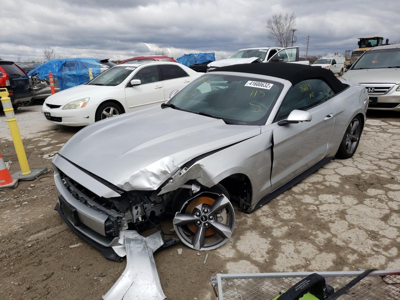 Photo 2 from auction – 2016 FORD MUSTANG with VIN 1FATP8EM9G5318611