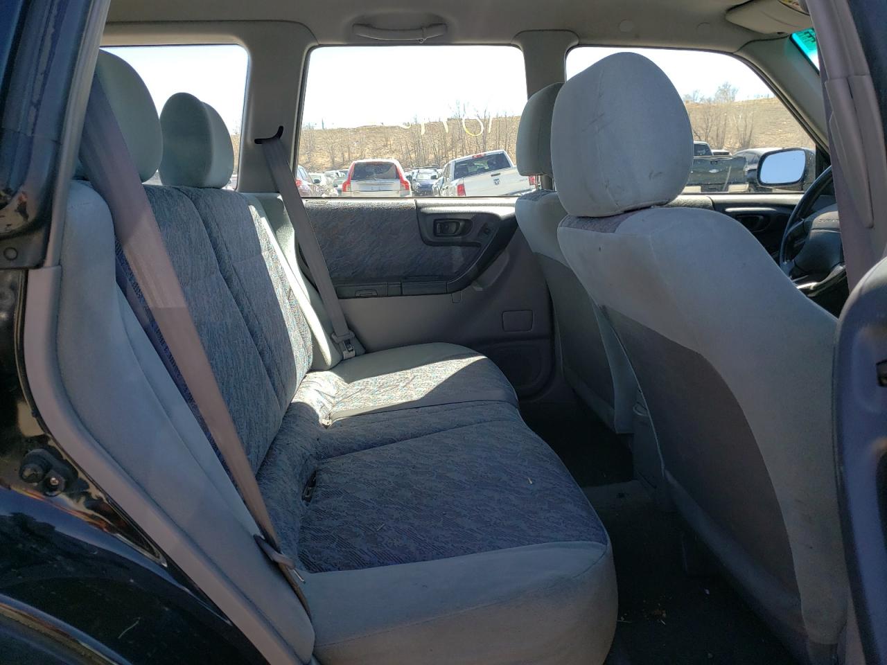 Photo 6 from auction – 1998 SUBARU FORESTER L with VIN JF1SF6353WH706431