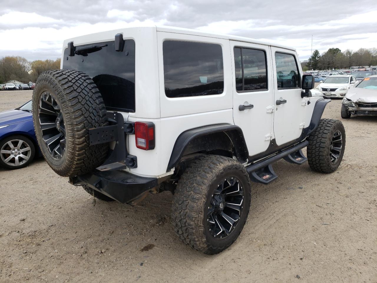 Photo 4 from auction – 2012 JEEP WRANGLER U with VIN 1C4BJWFG5CL246655