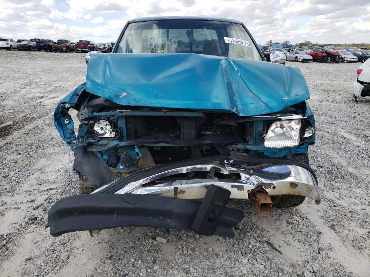 Photo 9 from auction – 1997 FORD F150 with VIN 1FTDX1761VKB32452
