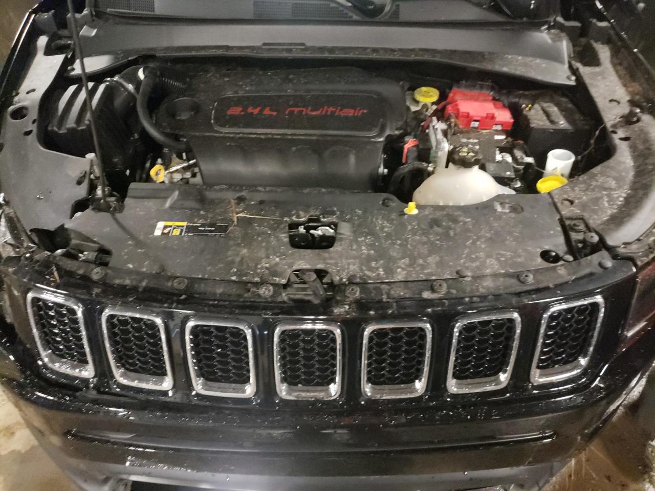 Photo 7 from auction – 2019 JEEP COMPASS LI with VIN 3C4NJDCB9KT843109