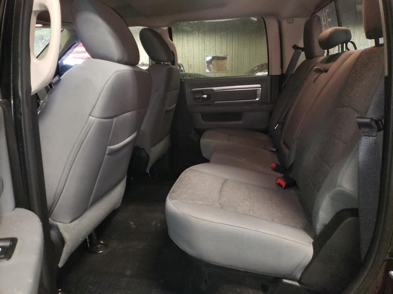 Photo 6 from auction – 2018 RAM 1500 SLT with VIN 3C6RR7LT9JG130567