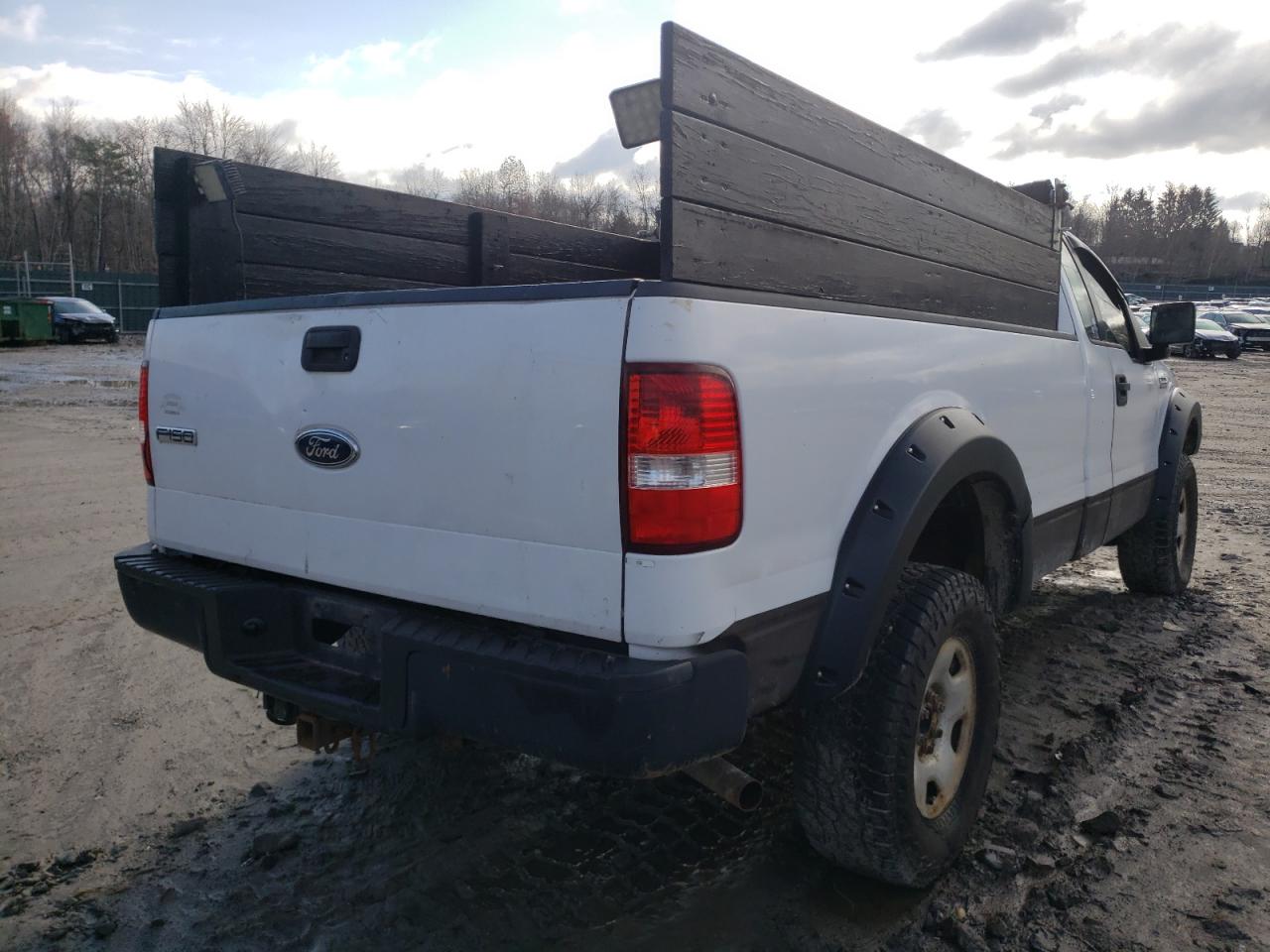 Photo 4 from auction – 2006 FORD F150 with VIN 1FTRF14W16NA53988