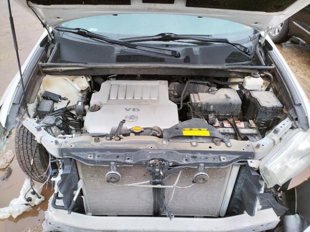 Photo 7 from auction – 2012 TOYOTA HIGHLANDER with VIN 5TDBK3EH4CS163206